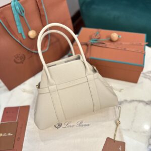 Loro Piana06589