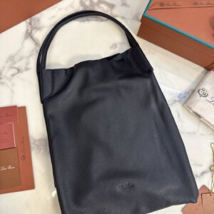 Loro Piana06599