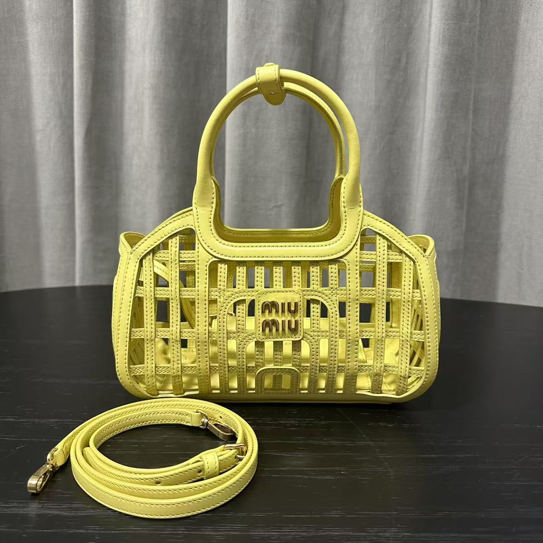 Miu Miu Chalk green Leather Basket | Miu Miu