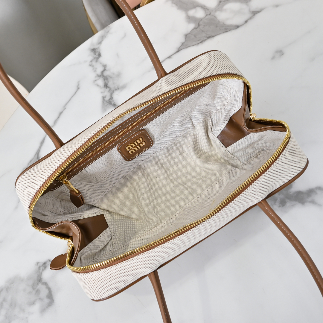 Miu Miu   00017