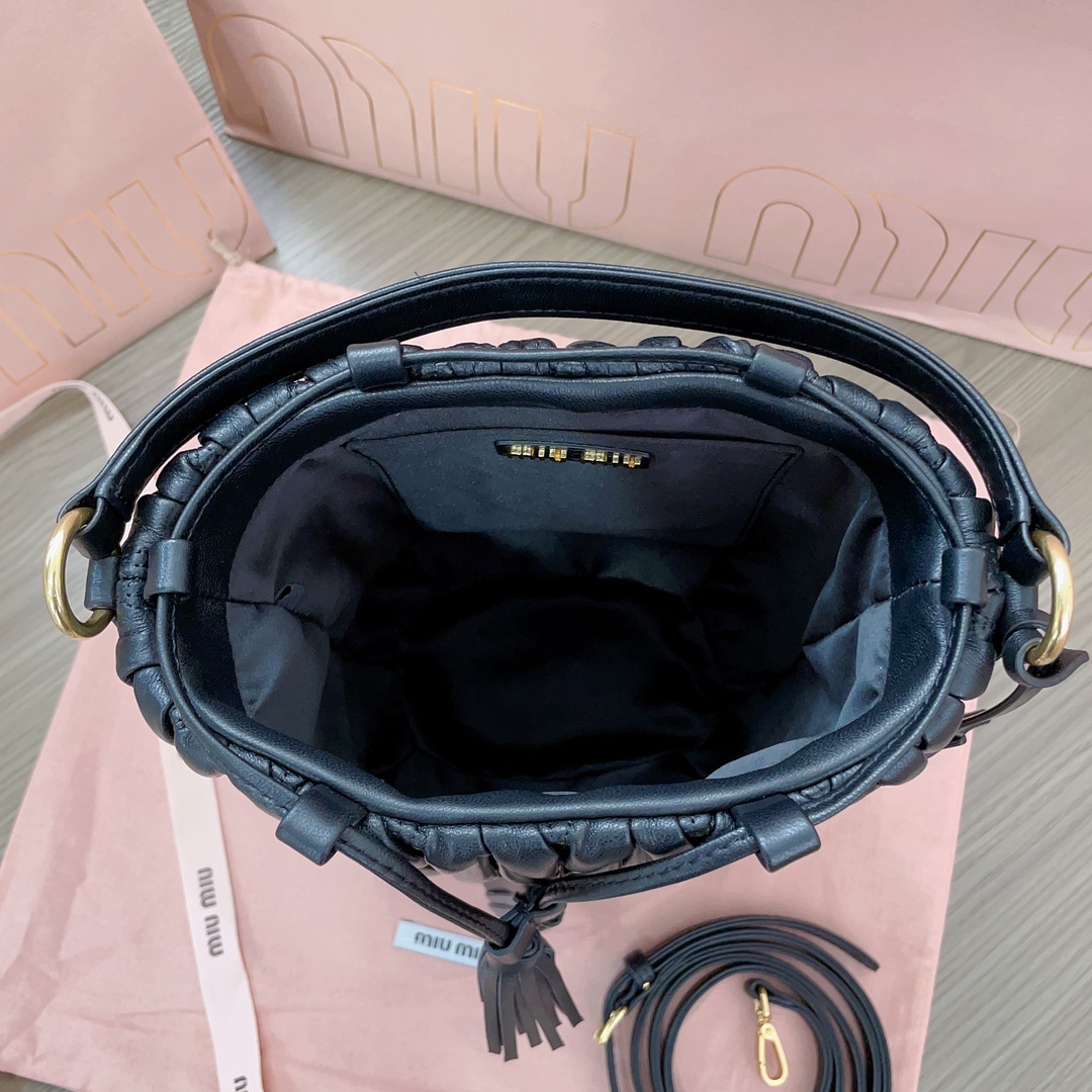 Miu Miu  00029