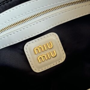 Miu Miu 00029