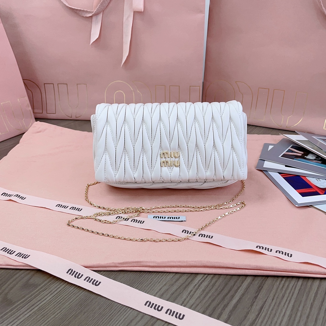 Miu Miu Matelassé leather mini bag for Women – White Miu Miu 00059