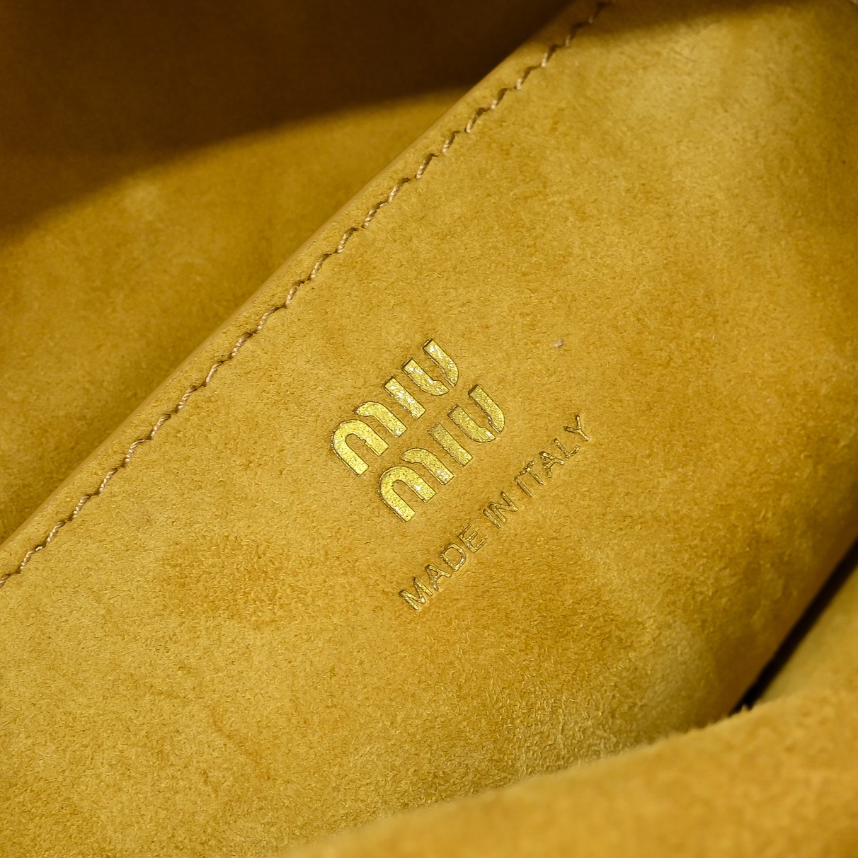 Miu Miu  00159