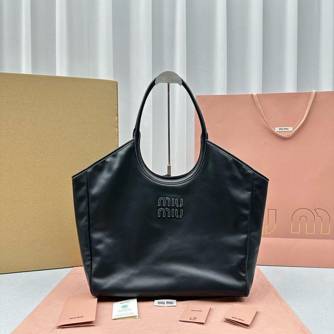 Miu Miu Black Ivy Leather Bag | Miu Miu