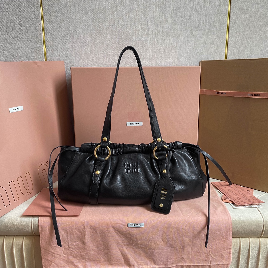 Miu Miu Miu Miu Small Nappa Joie Shoulder Bag | Miu Miu 00239