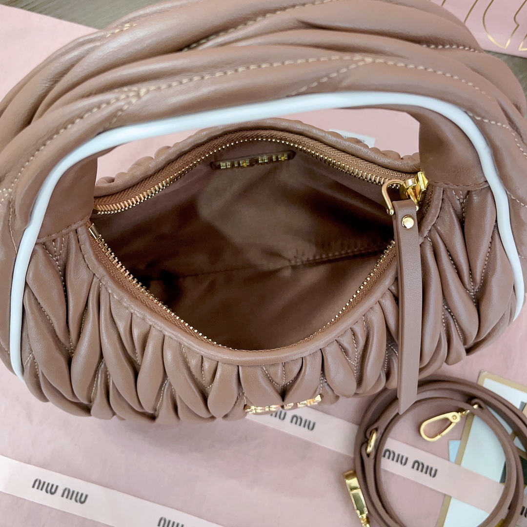 Miu Miu   00248