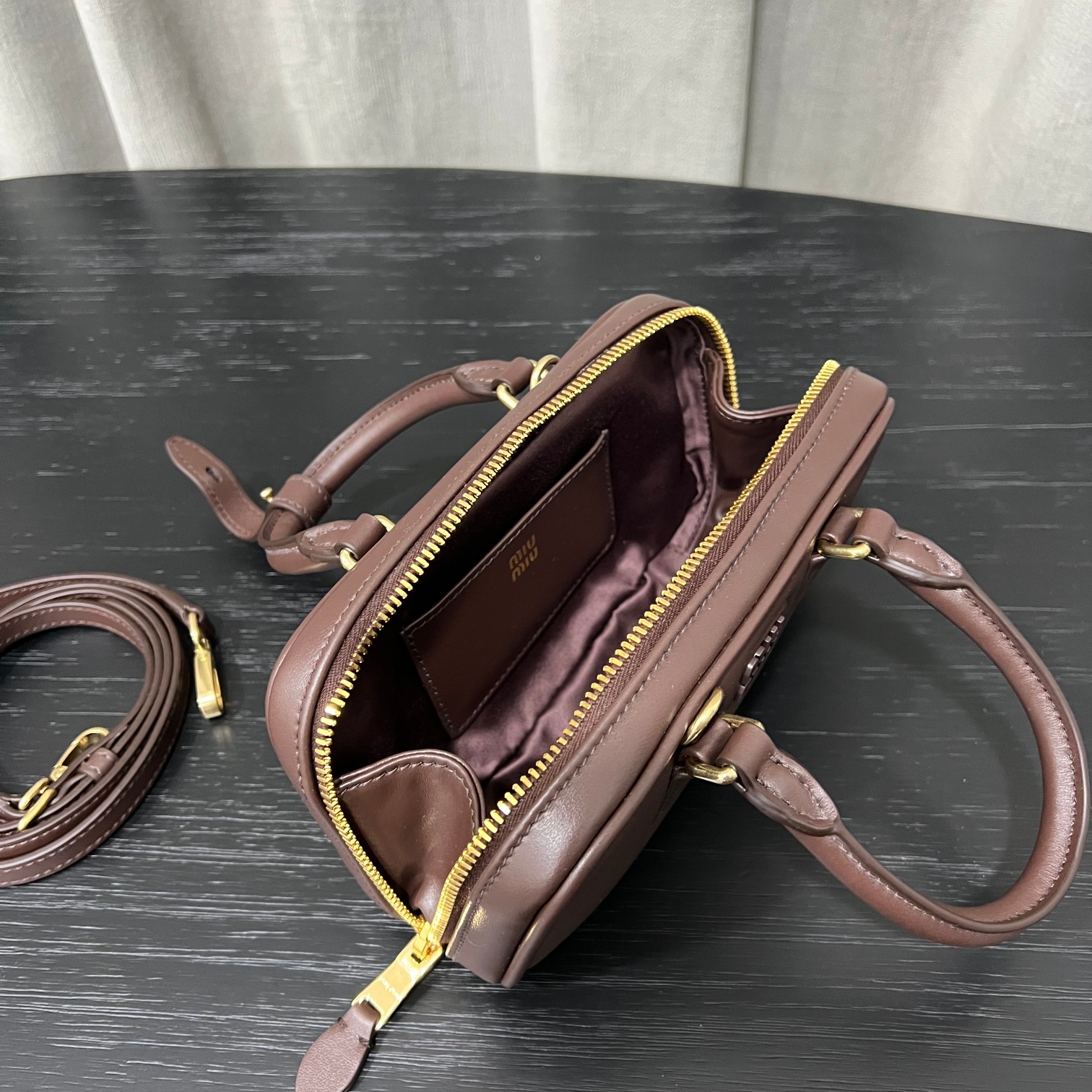 Miu Miu  00249