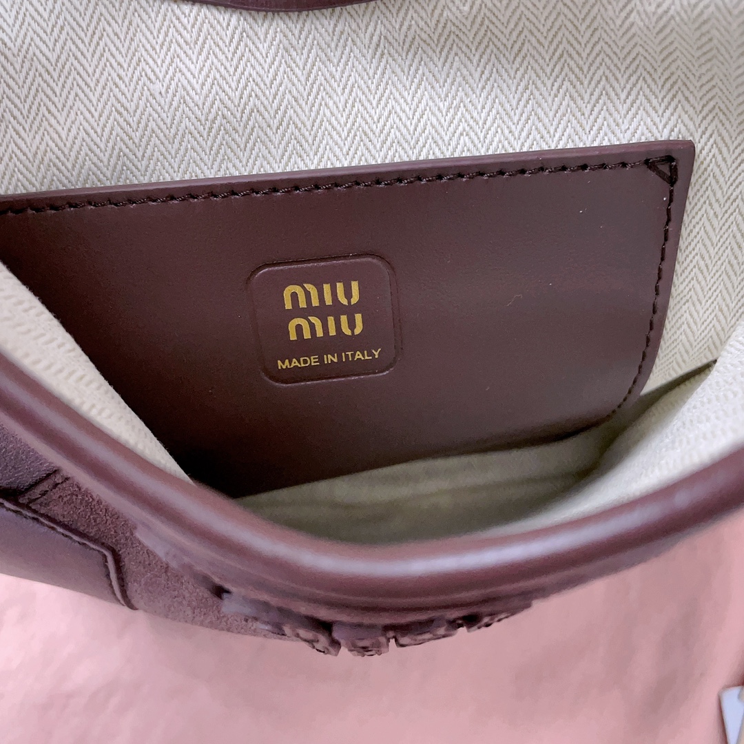 Miu Miu   00299