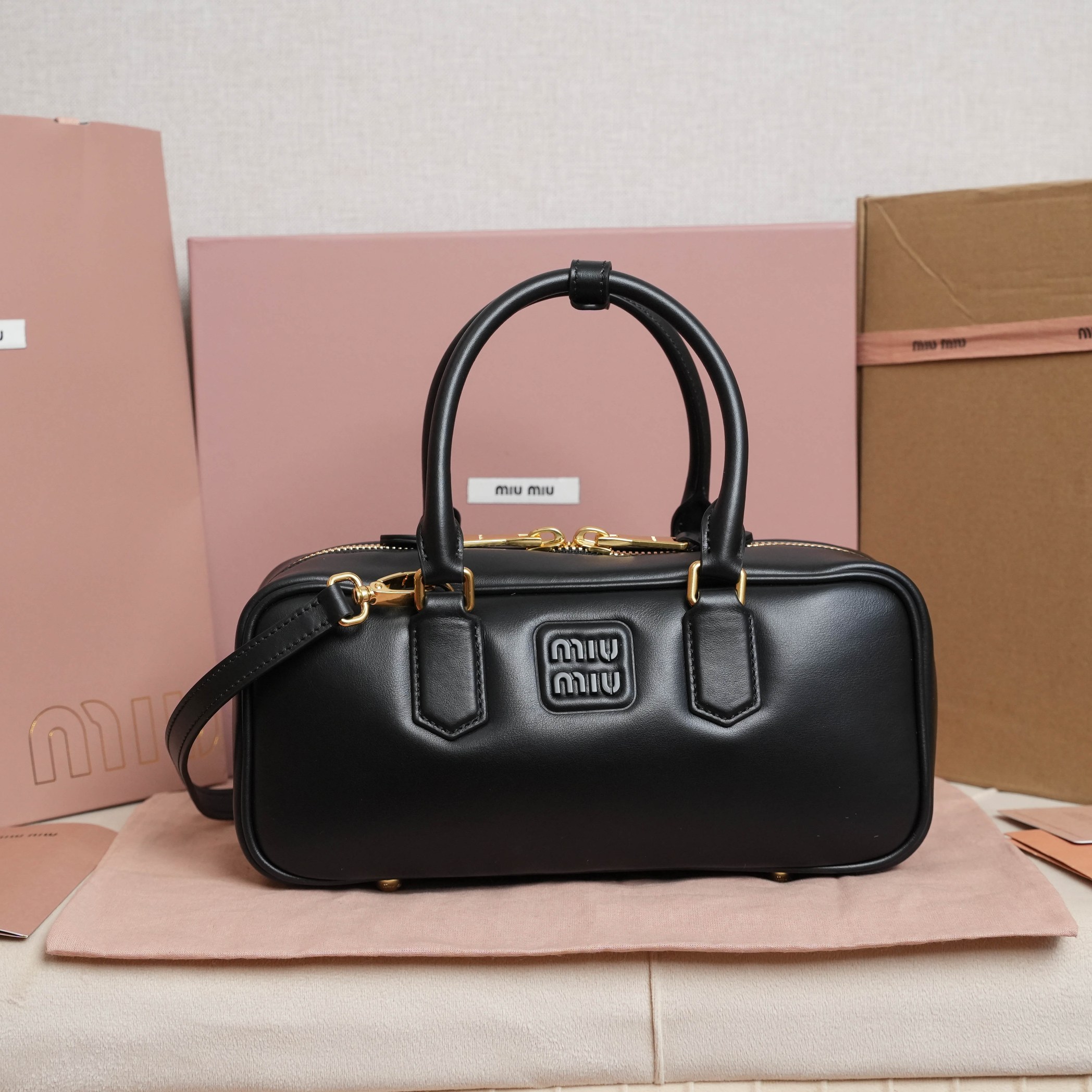MIU MIU Calfskin Mini Arcadie Top Handle Bag Black 1619577 |