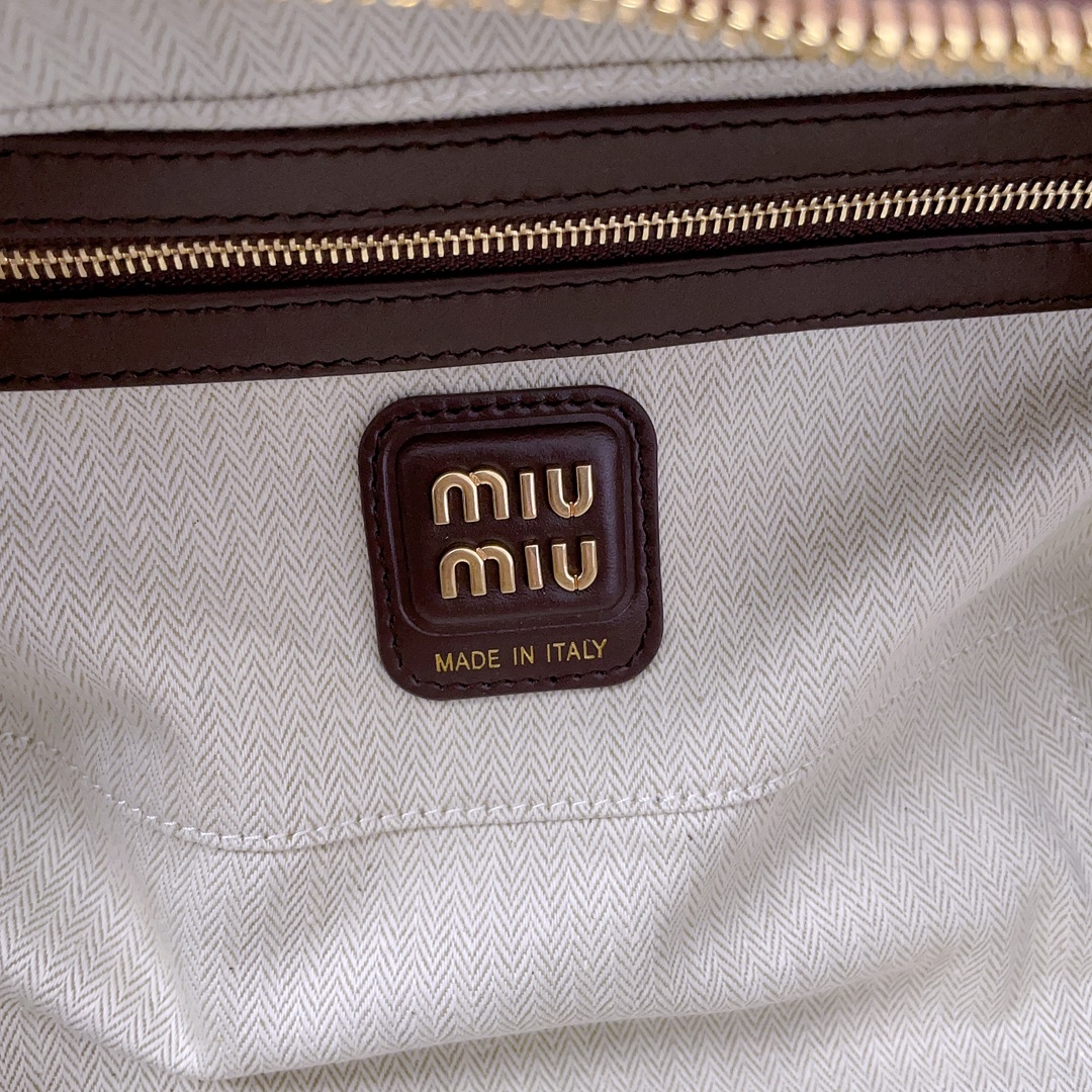 Miu Miu   00309