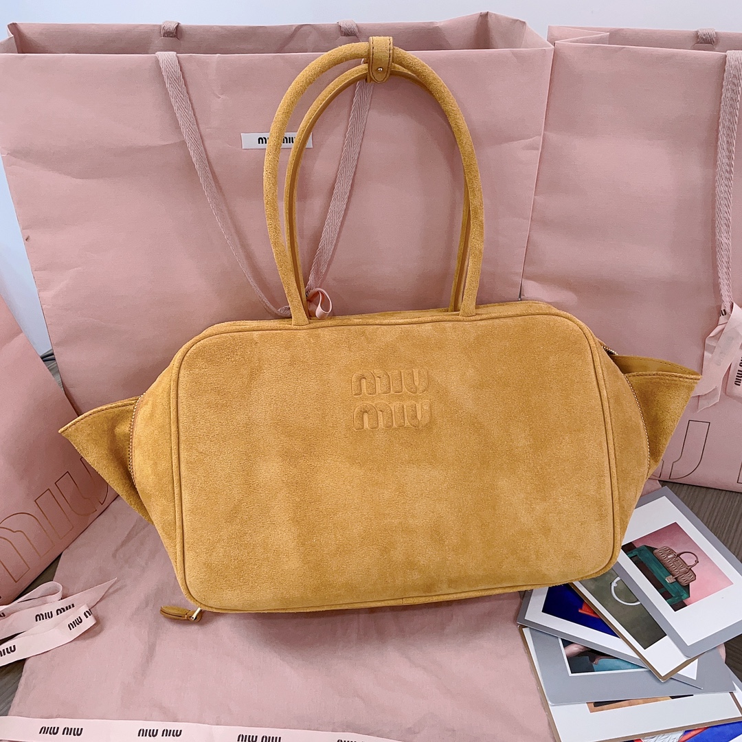 Miu Miu 00319