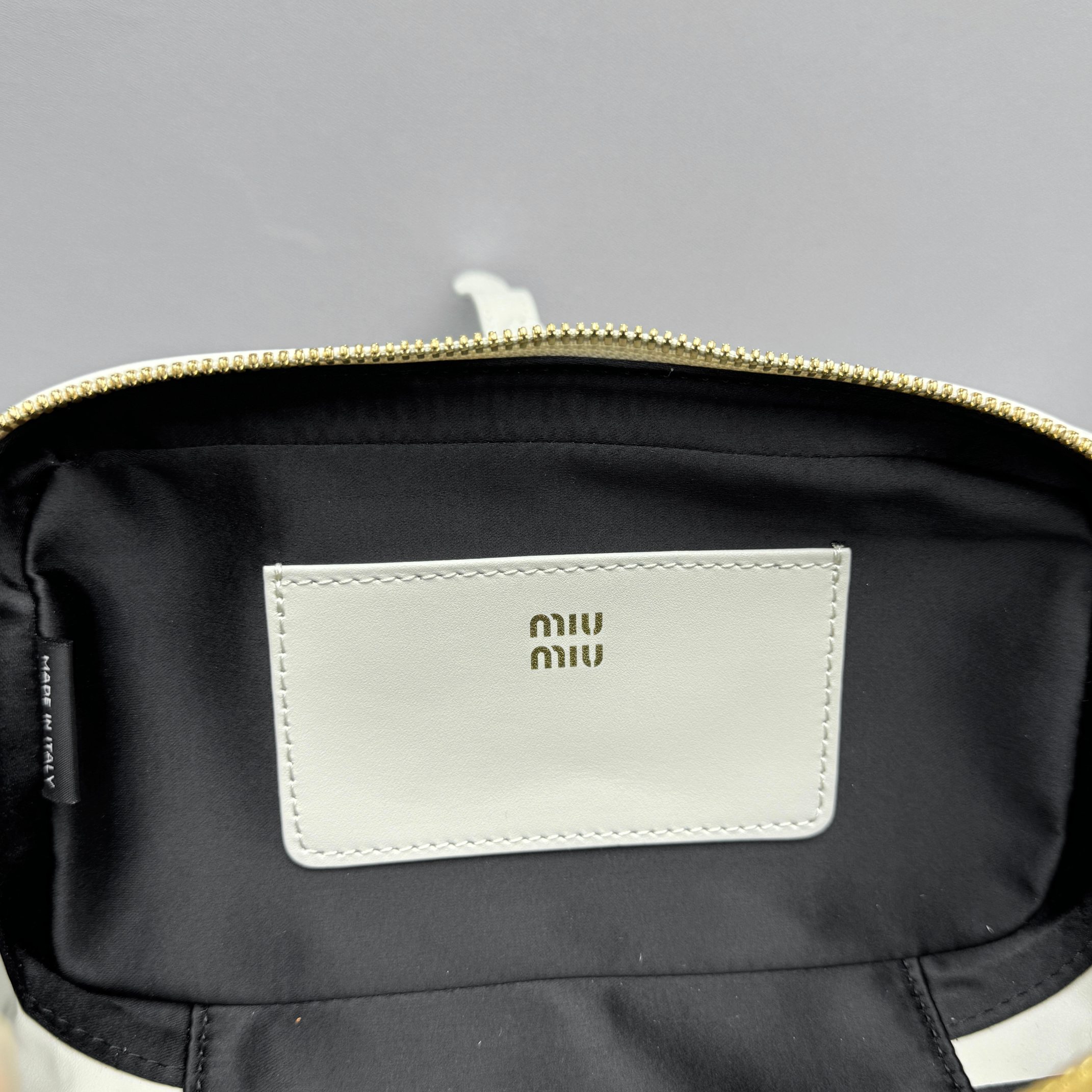 Miu Miu  003614