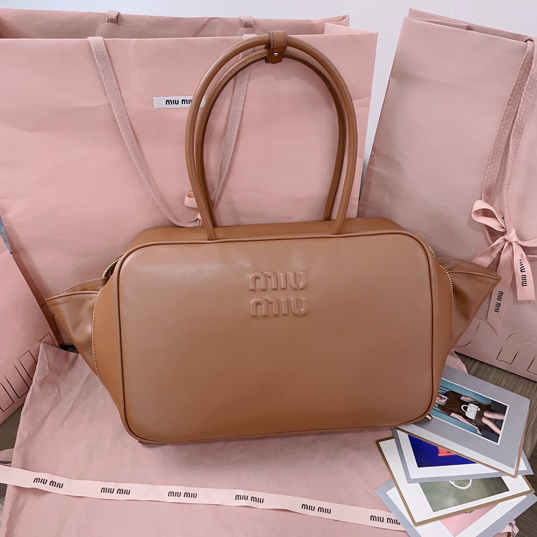 Miu Miu 00379