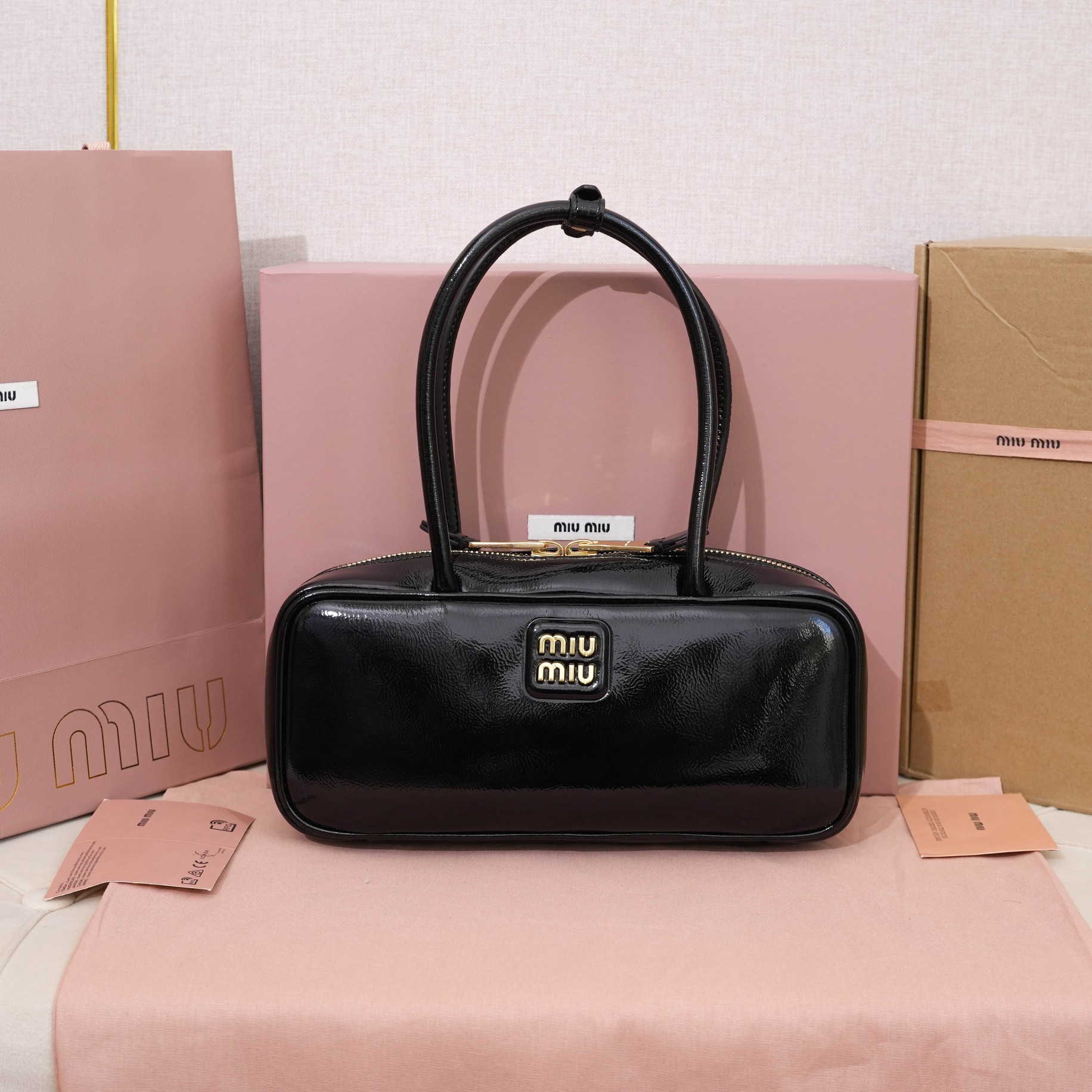 Miu Miu Beau Naplak Patent Shoulder Bag in Black