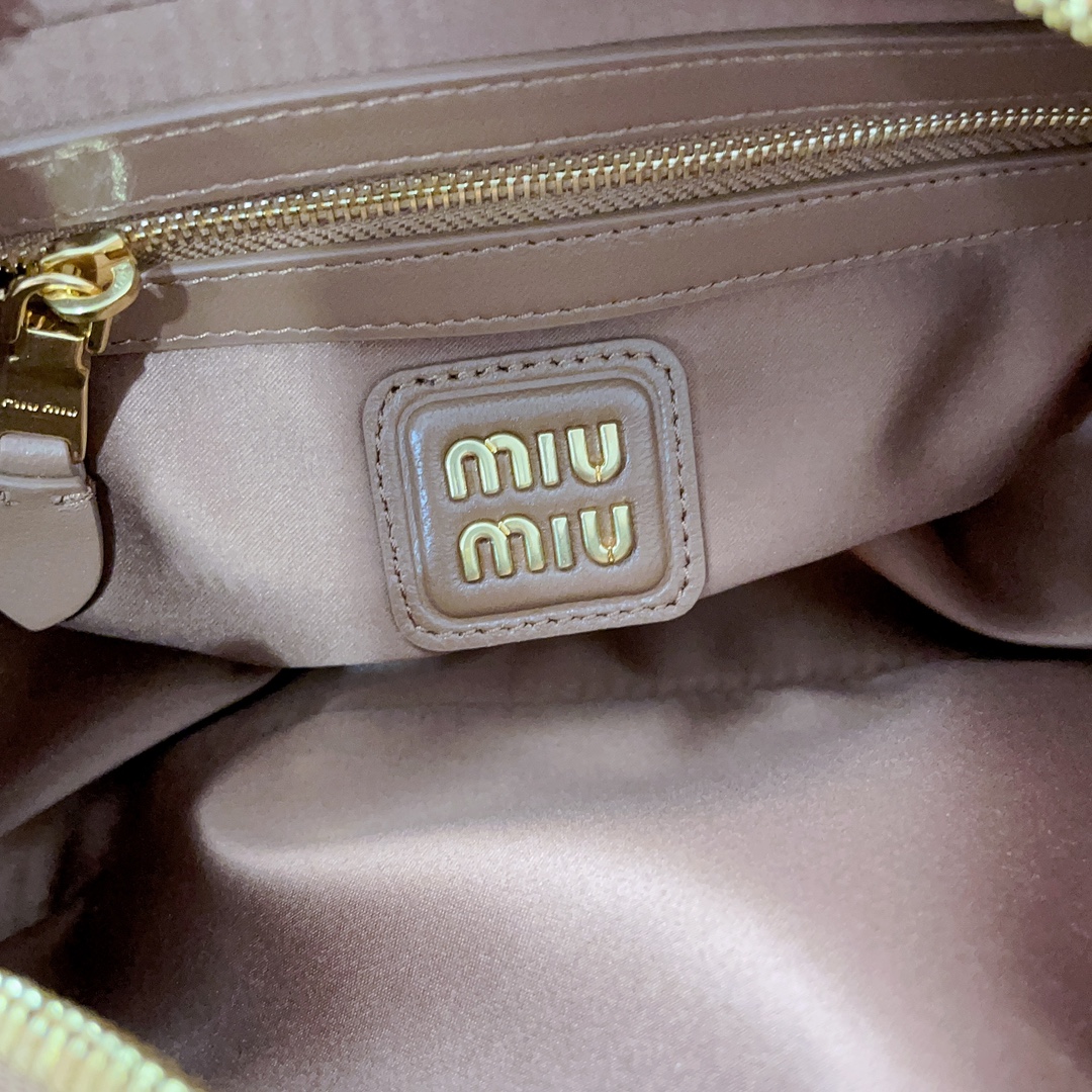 Miu Miu   00389