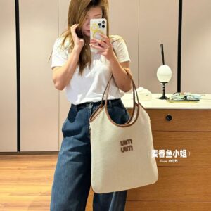 Miu Miu  00409