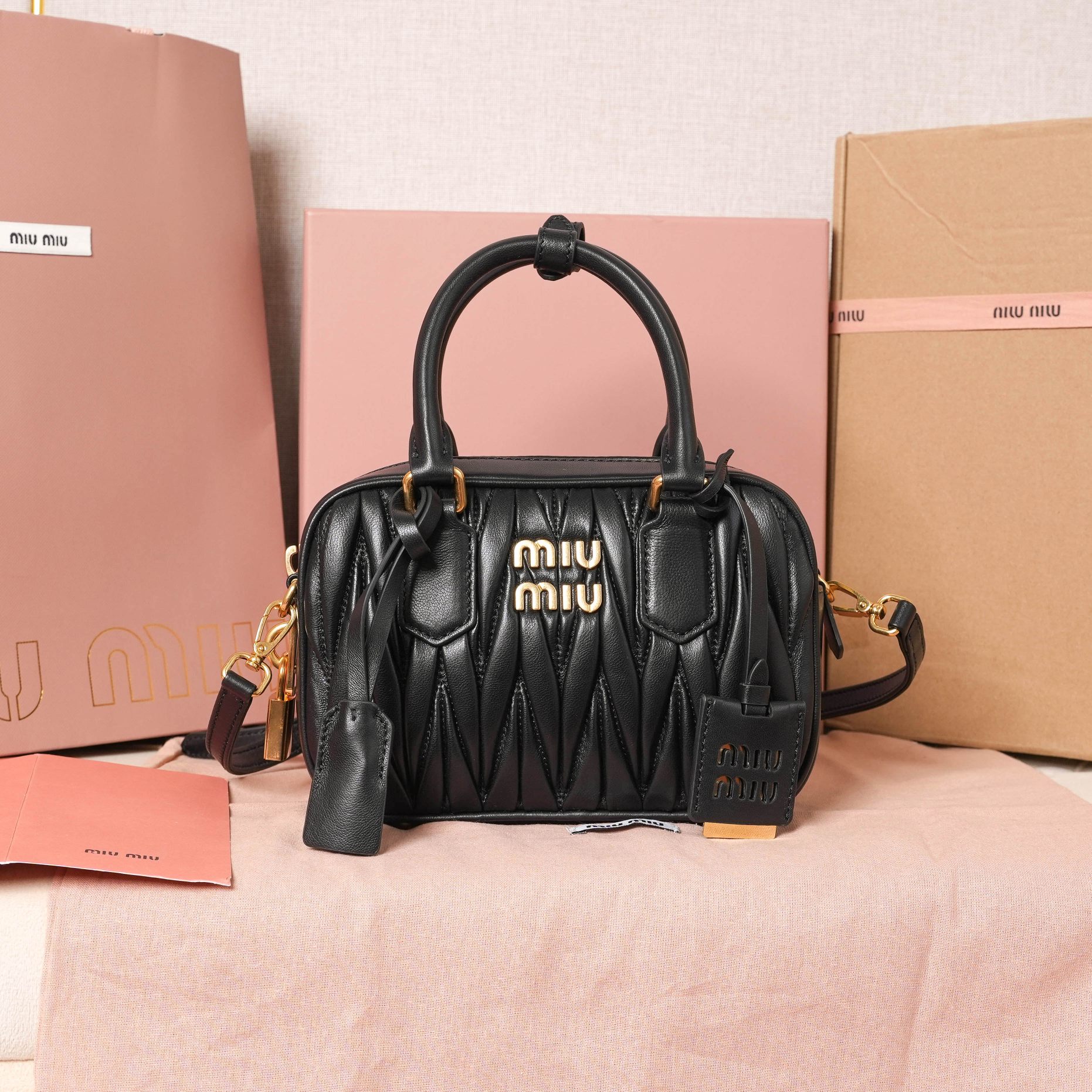 bag Vai Miu Miu Wander Matelassé Leather Bag 5BC108