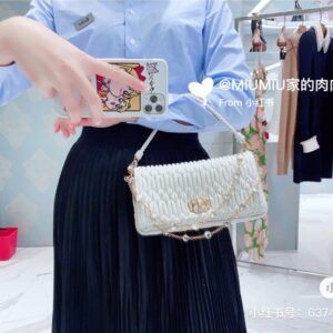 Miu Miu  00489