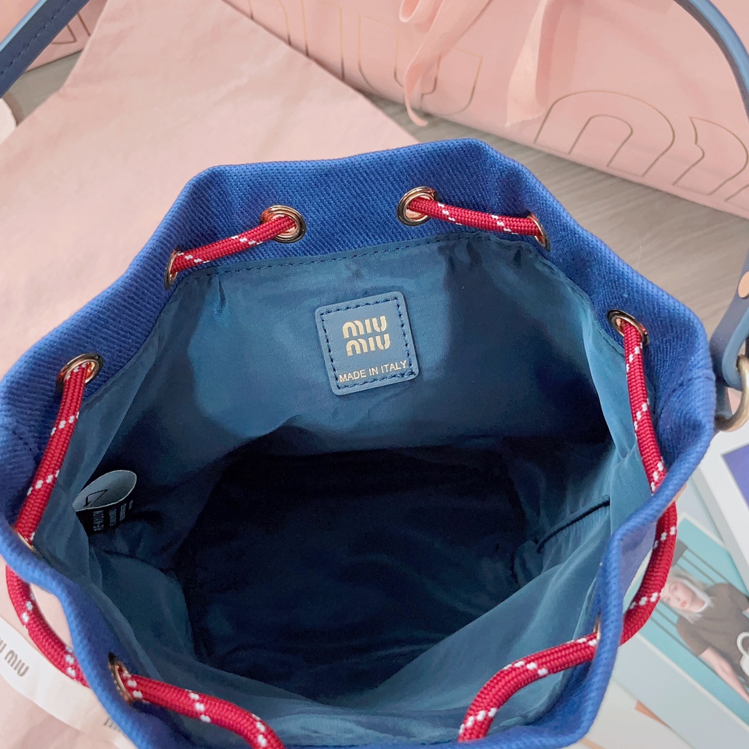 Miu Miu   00569
