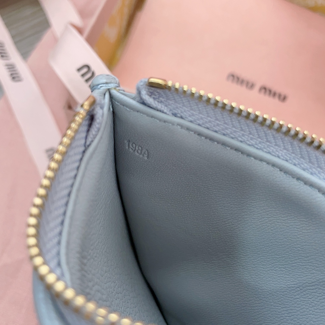Miu Miu 00579