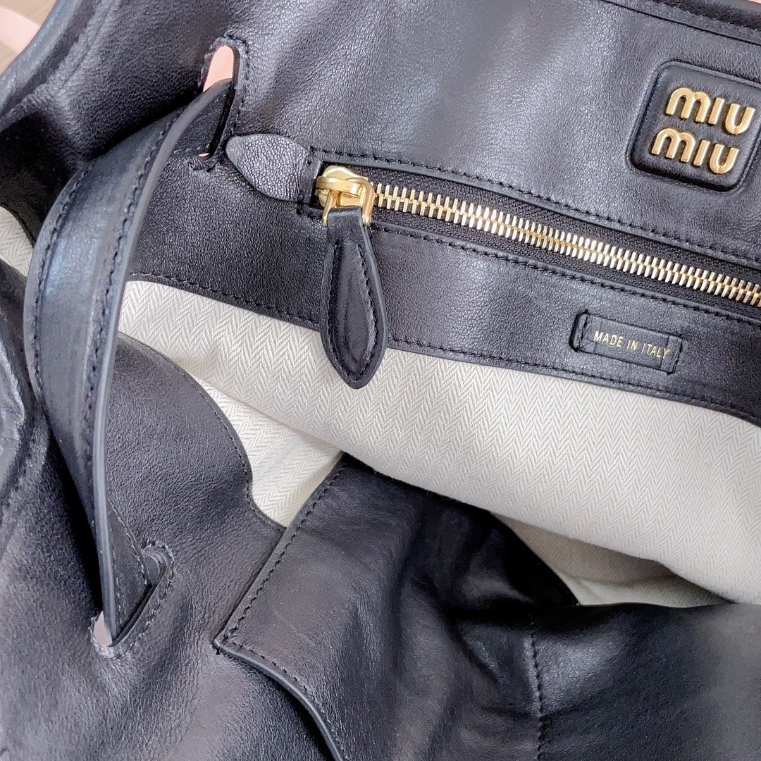 Miu Miu  00629