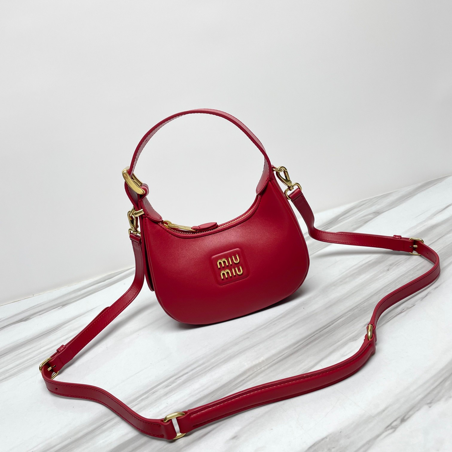 Miu Miu Red Leather Hobo Bag With Strap Miu Miu 00738