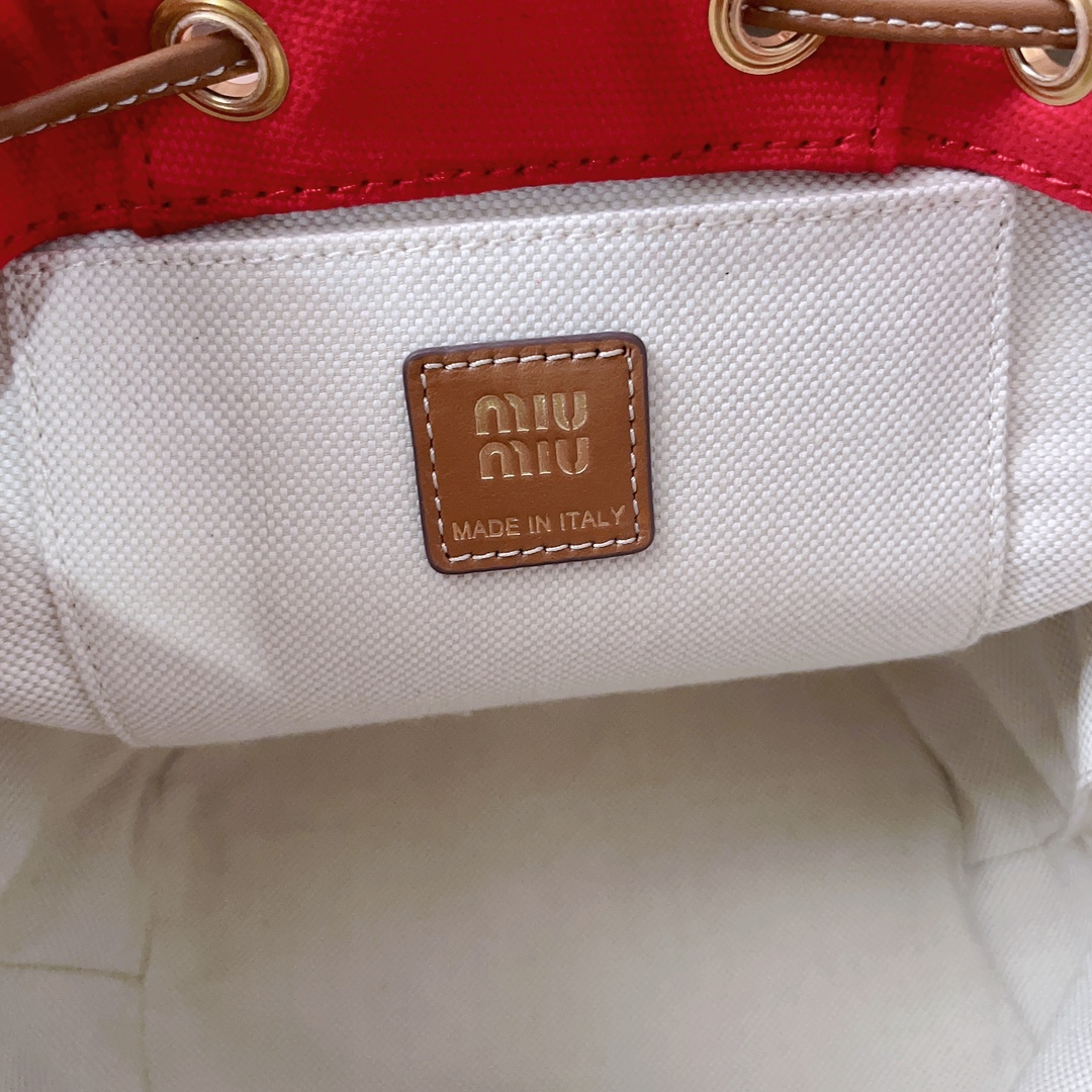 Miu Miu 00759
