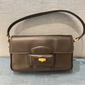 Miu Miu  01037