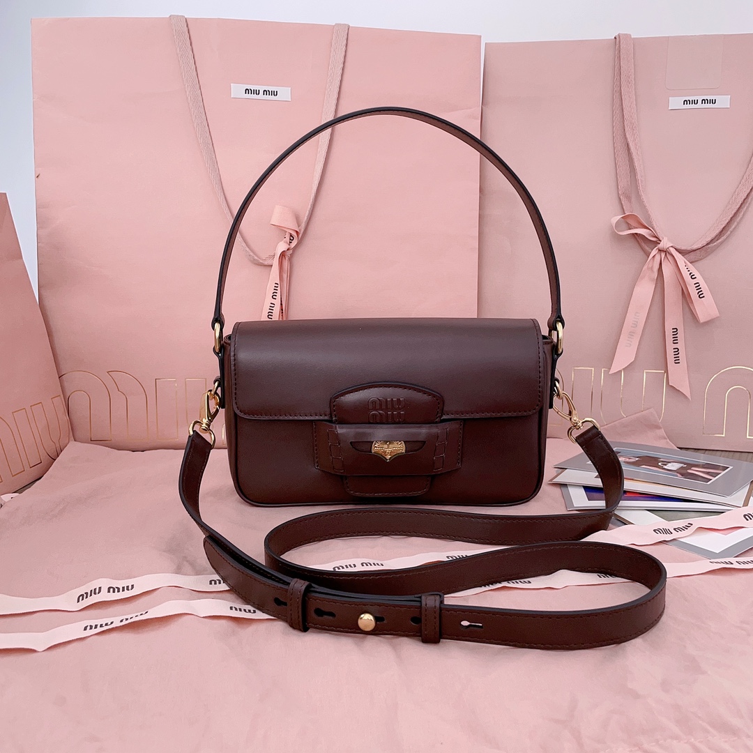 Miu Miu Penny Shoulder Bag | Brown |