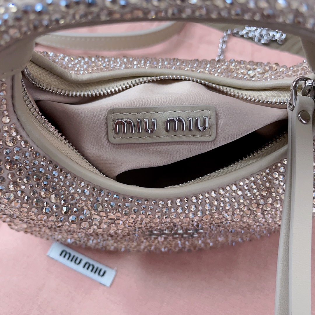Miu Miu 01229
