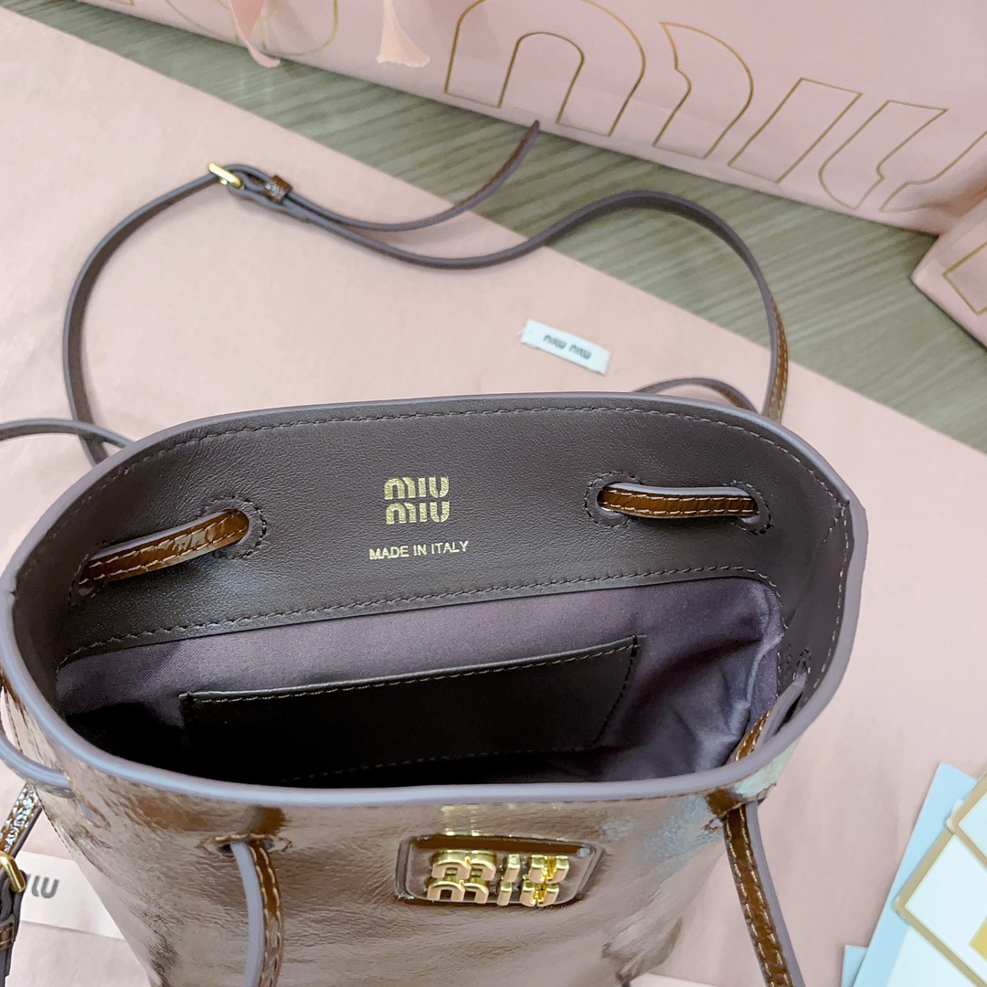 Miu Miu 01229
