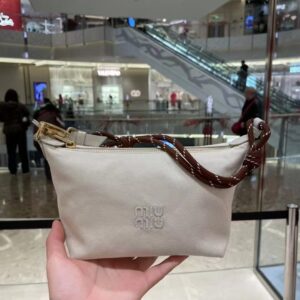 Miu Miu 01239