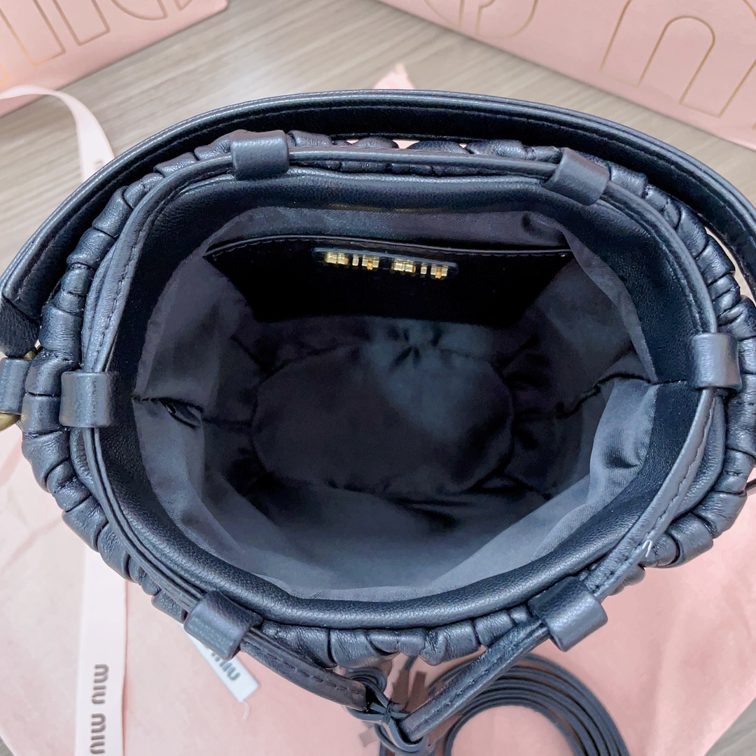 Miu Miu  01279