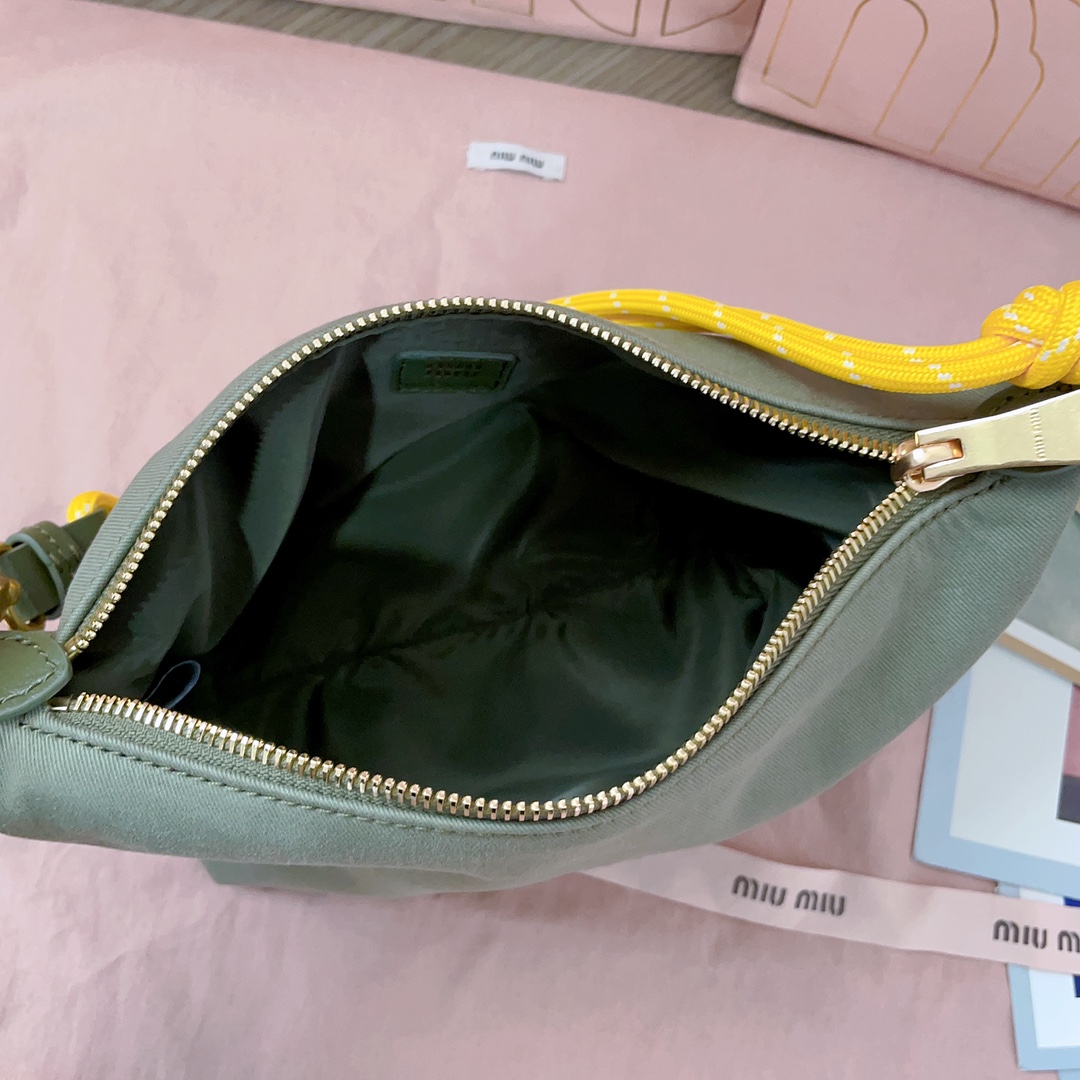 Miu Miu 01289