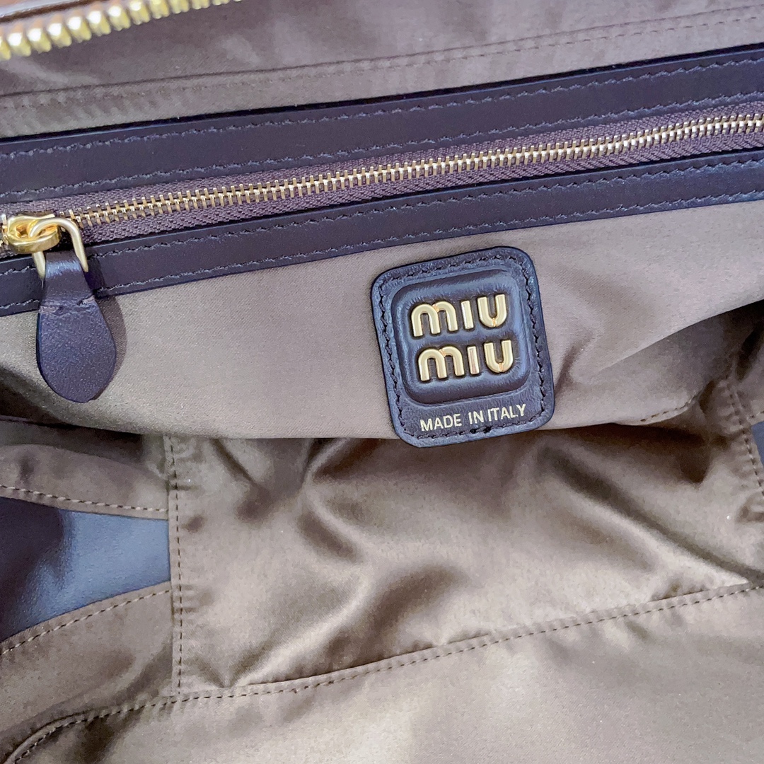 Miu Miu 01299