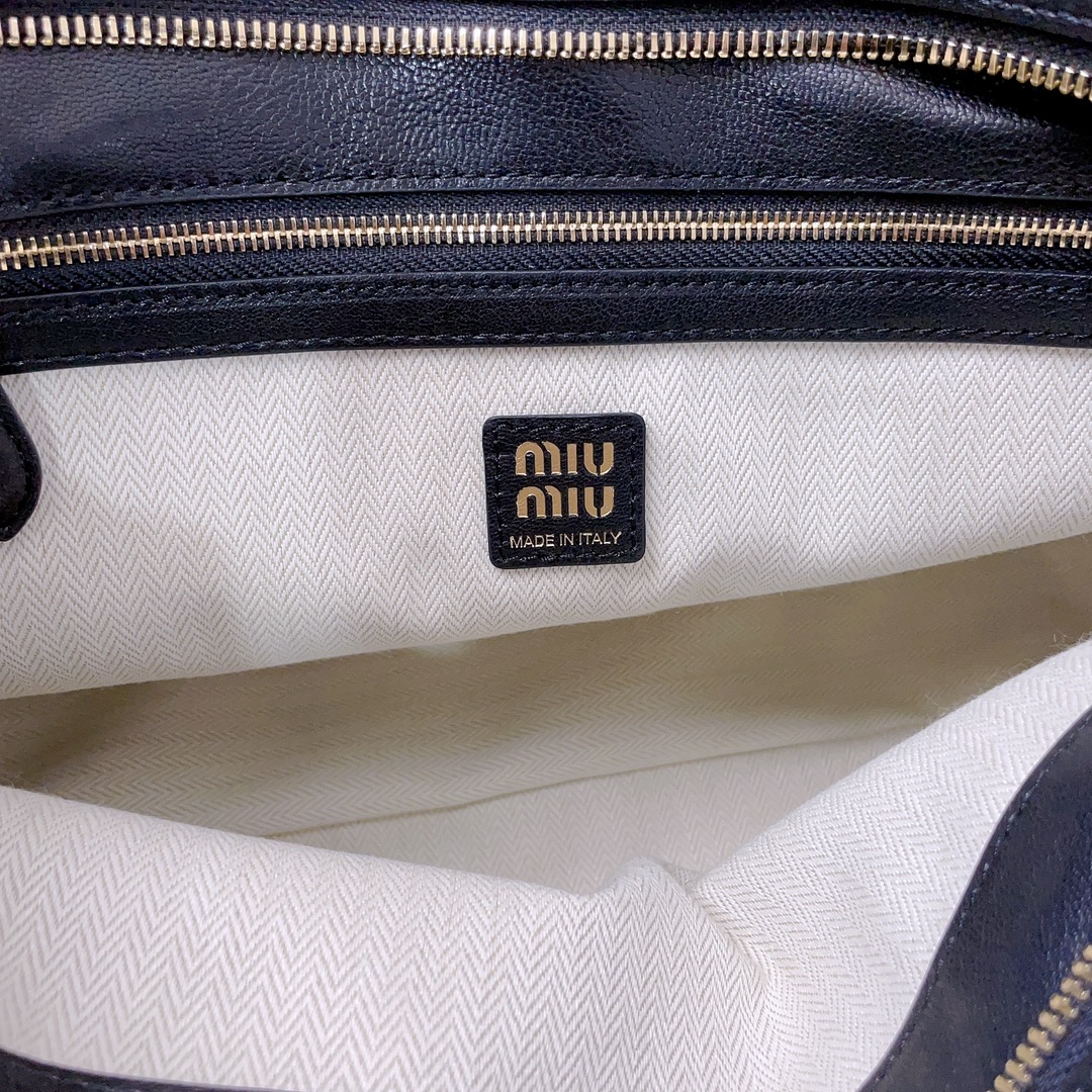 Miu Miu 01338