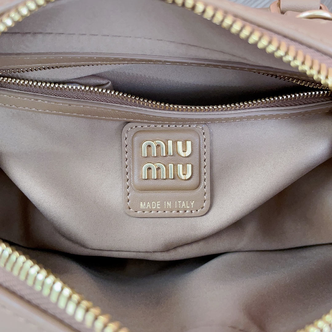 Miu Miu 01349