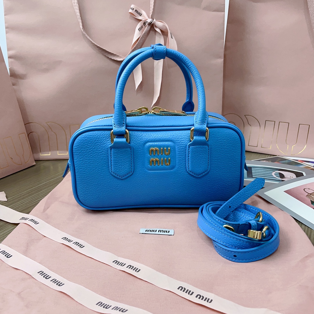 Arcadie leather crossbody bag Miu Miu Blue in Leather