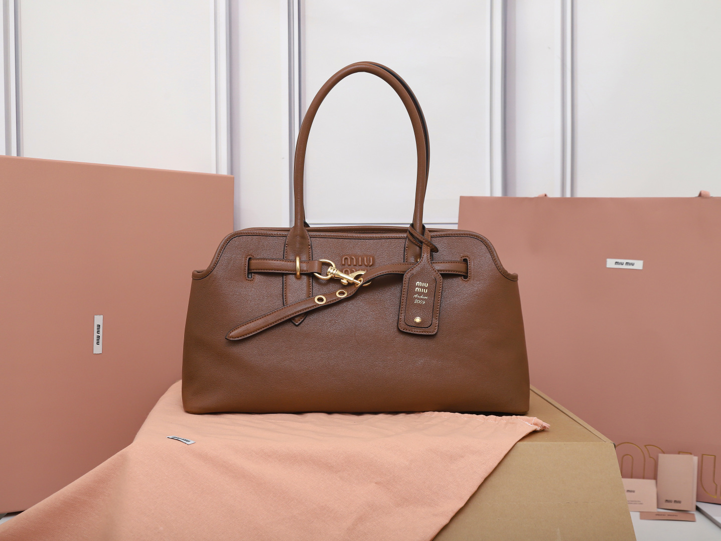 Miu Miu Oak Aventure Nappa Leather Bag | Miu Miu