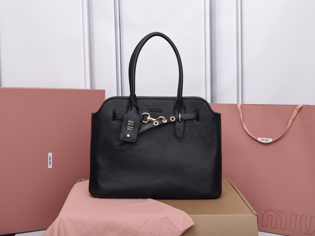 Miu Miu Black Aventure Nappa Leather Bag | Miu Miu