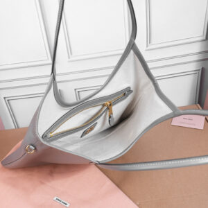 Miu Miu  01599