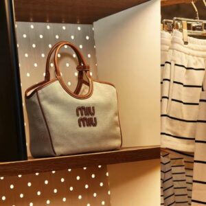 Miu Miu  01659