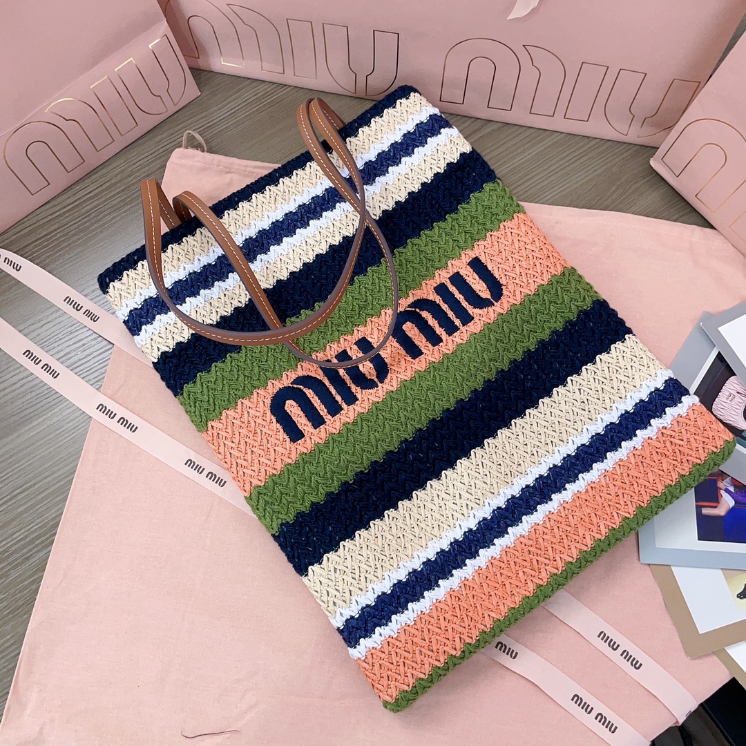 Miu Miu 01669