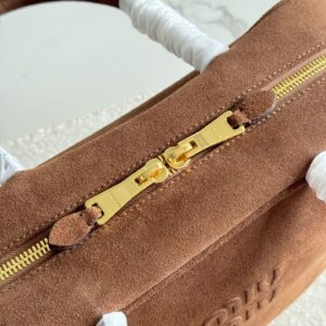 Miu Miu  01759