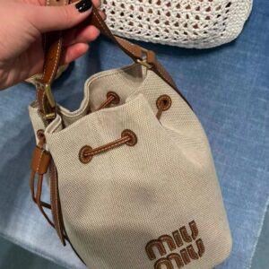Miu Miu  01769