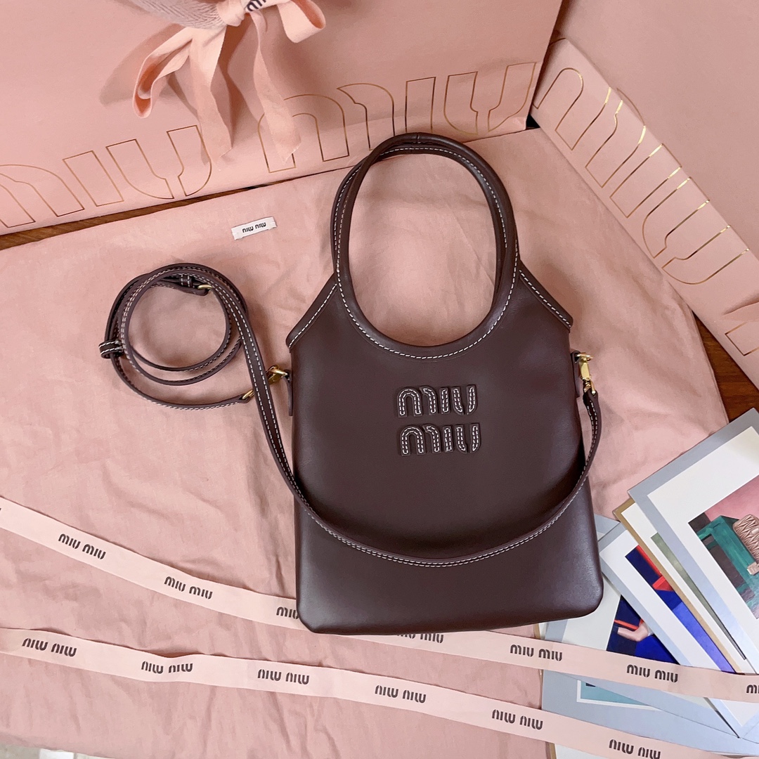 Miu Miu Ivy Leather Tote Bag | Brown