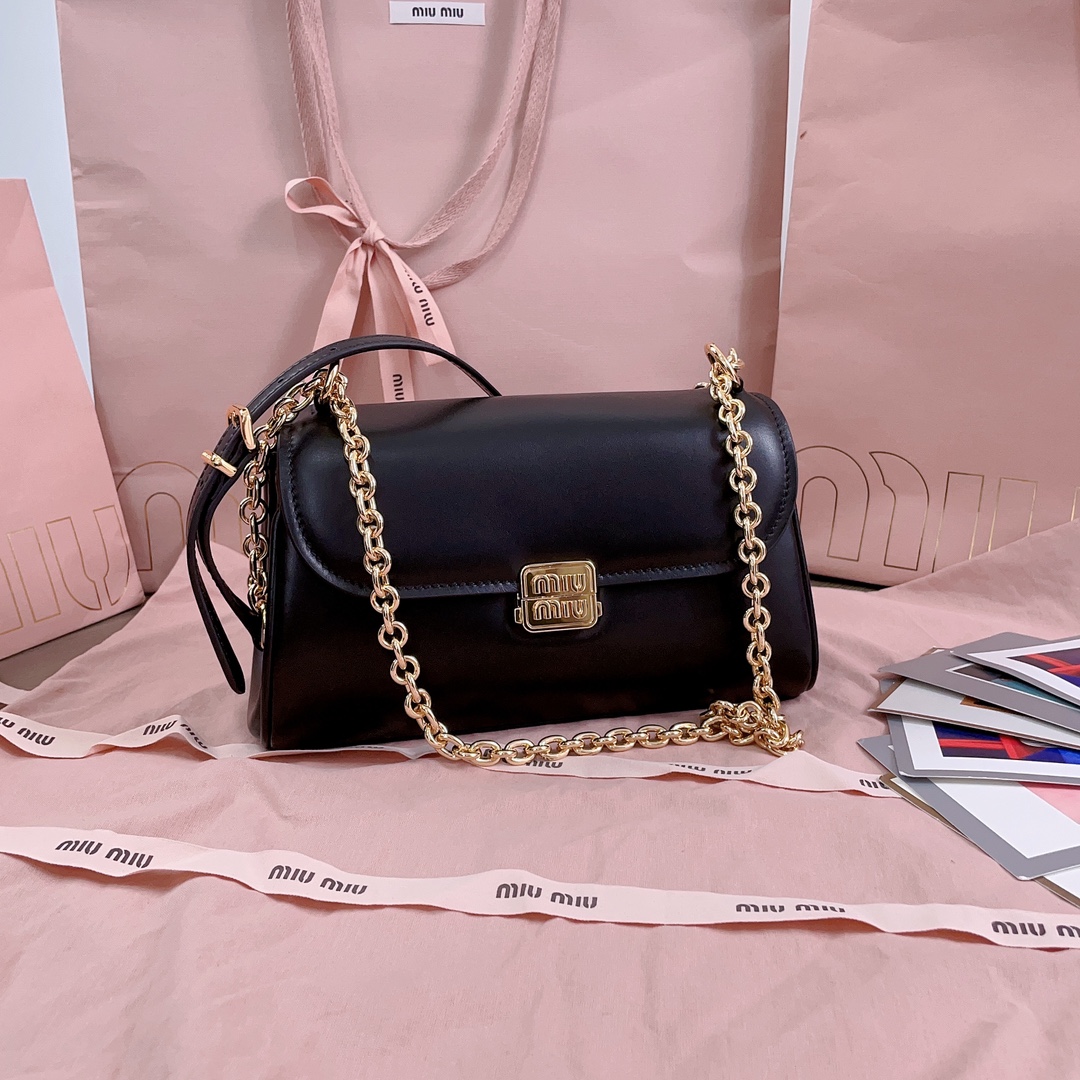 Miu Miu Nappa Shoulder Bag – Bed Bath & Beyond – 43008150 Miu Miu  01889