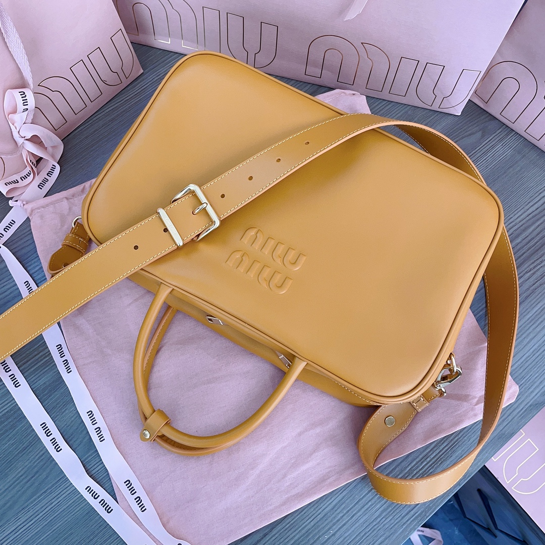 Miu Miu 01948