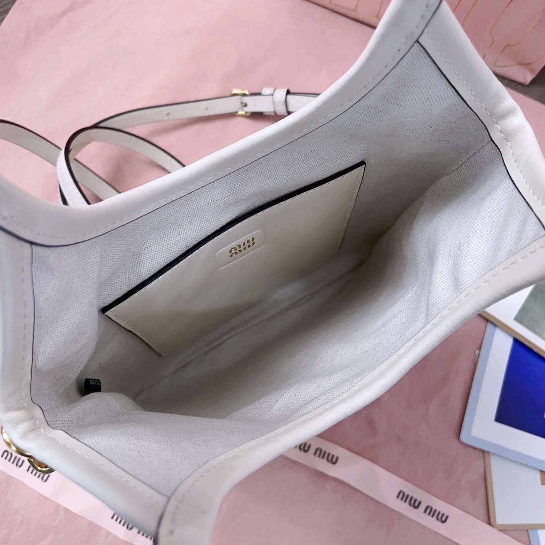 Miu Miu 01989